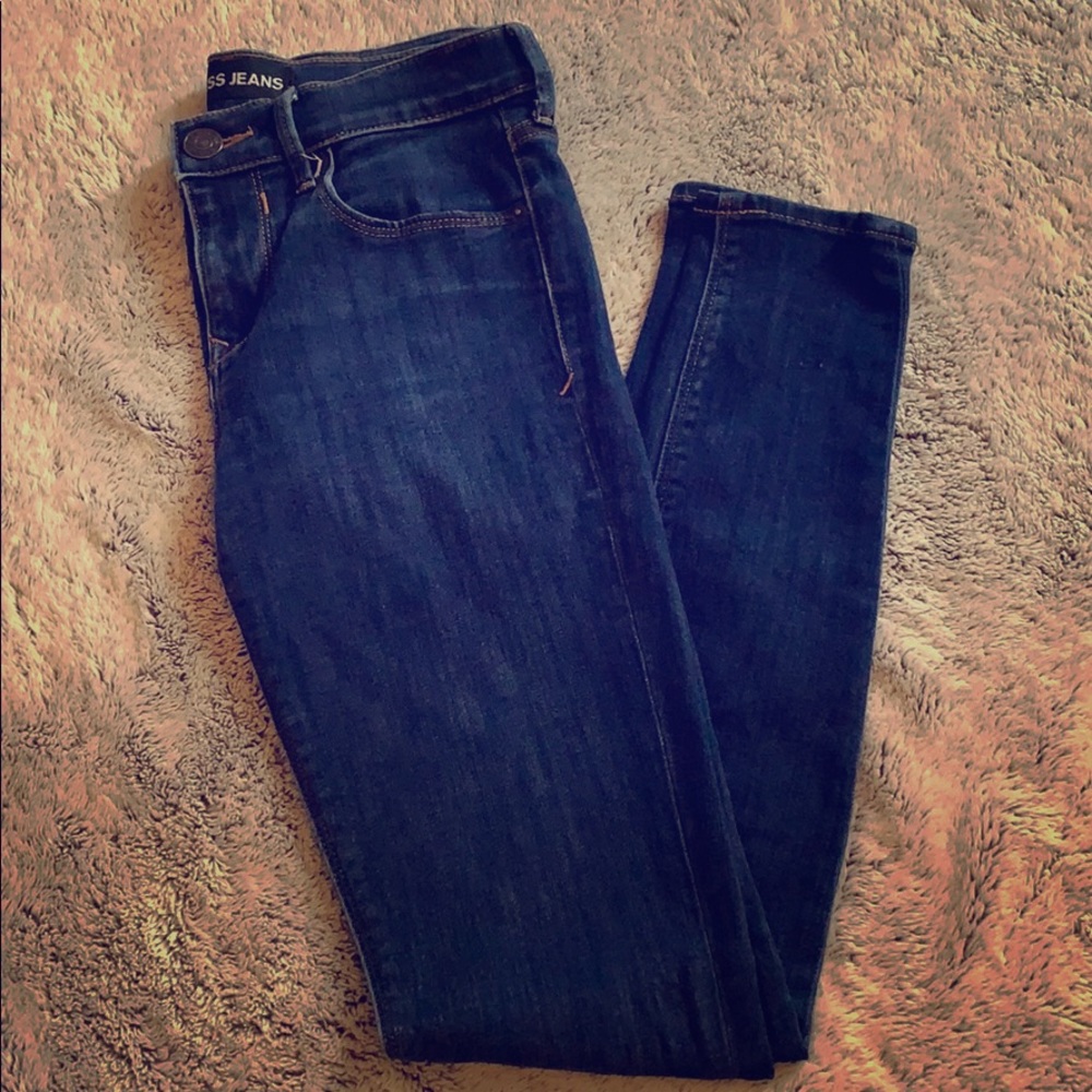 Dark wash denim legging